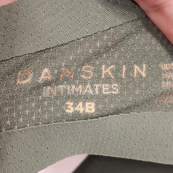 NWT Danskin Olive Green Padded Push Up Underwire Demi Cup Bra Women's 34B - Picture 2 of 11